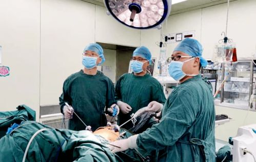 本溪市中心醫院開展我市首例腹腔鏡下經陰道直腸癌根治術聯合全子宮及雙側附件切除術