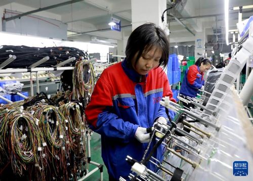 春節(jié)休暇明け 中國(guó)各地で生產(chǎn)活動(dòng)再開(kāi)