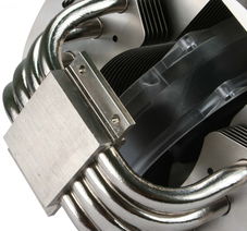 華碩lion square獅子王散熱器產(chǎn)品圖片3素材 it168散熱器圖片大全