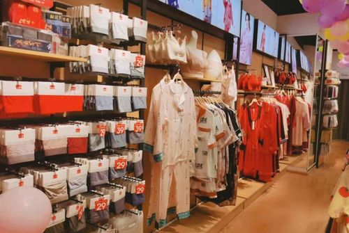 內衣周刊 都市新感覺 又一新店開業,首日近萬營銷爆滿