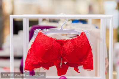 胸罩廣告
